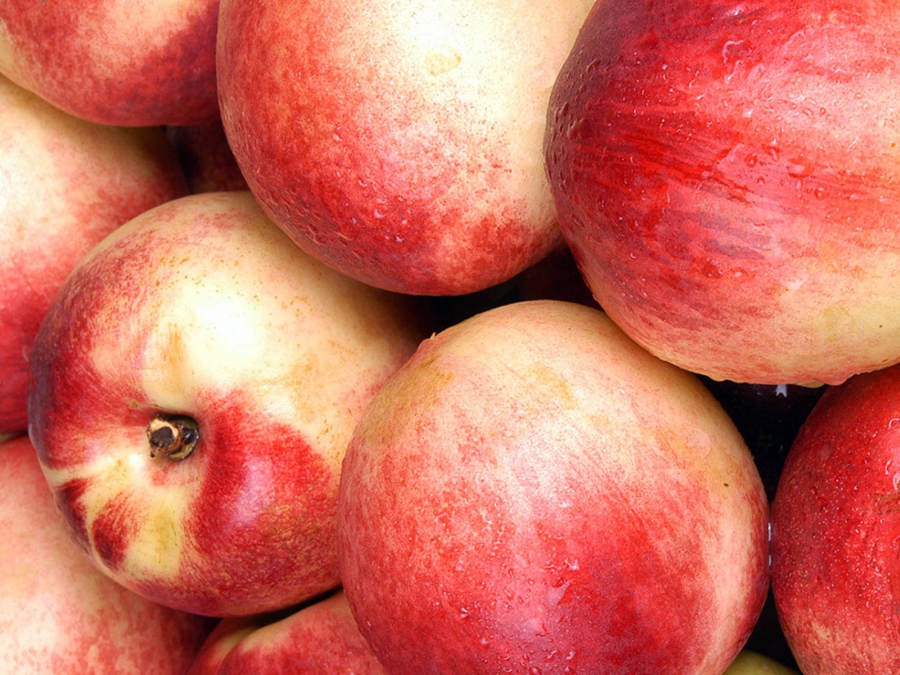 cascina-palazzo-nectaross-peaches